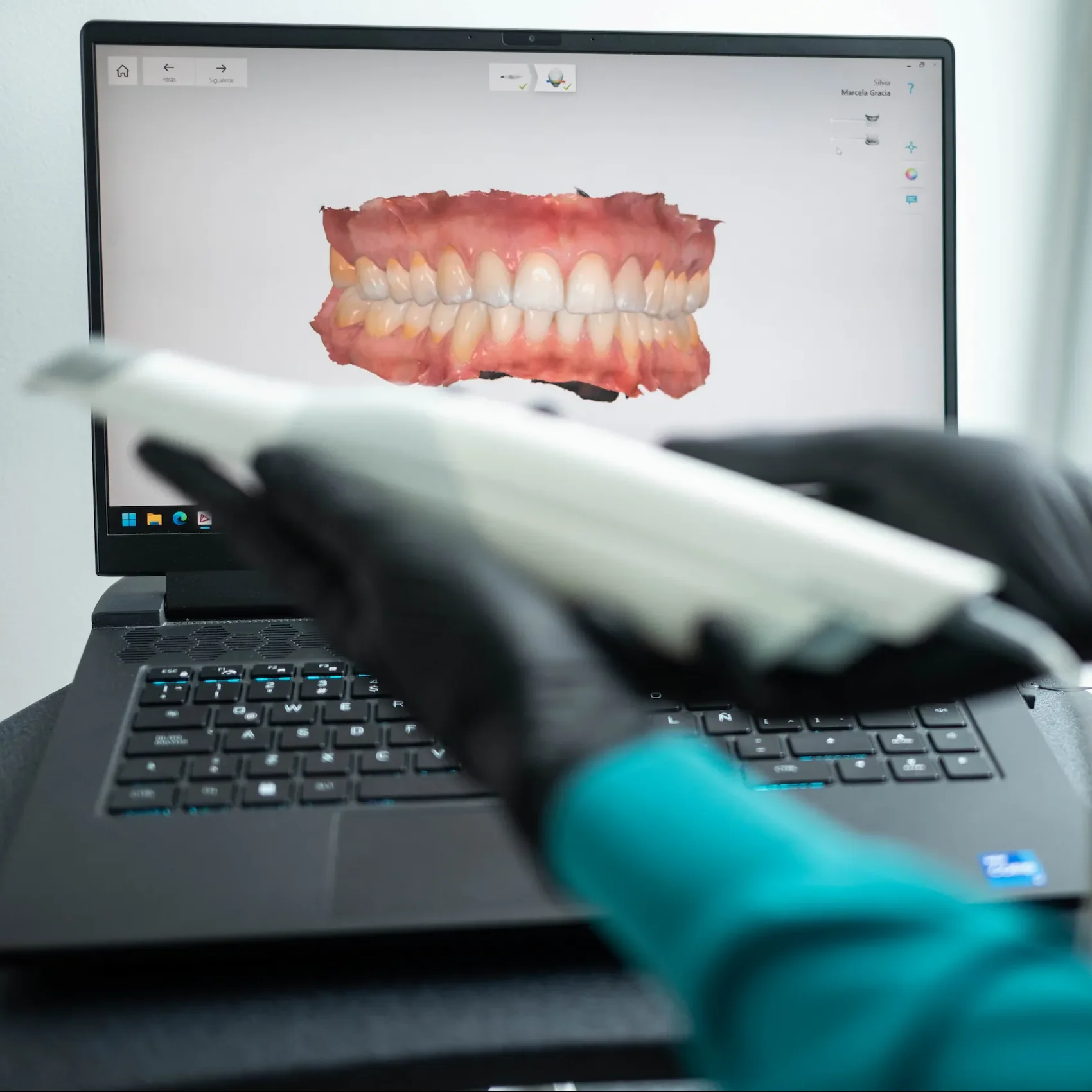 - - Vietnam Dental Lab
