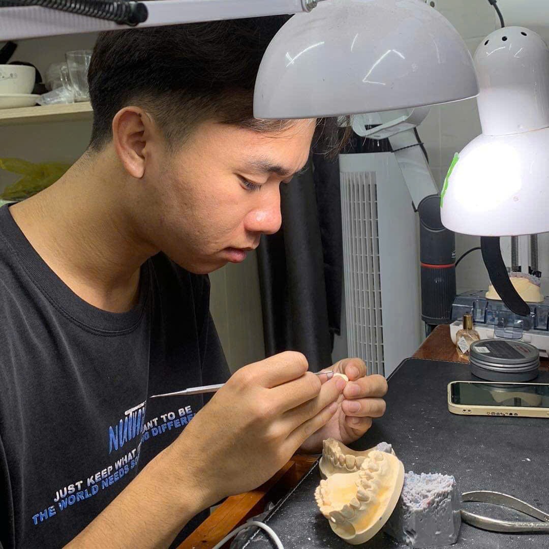 - - Vietnam Dental Lab